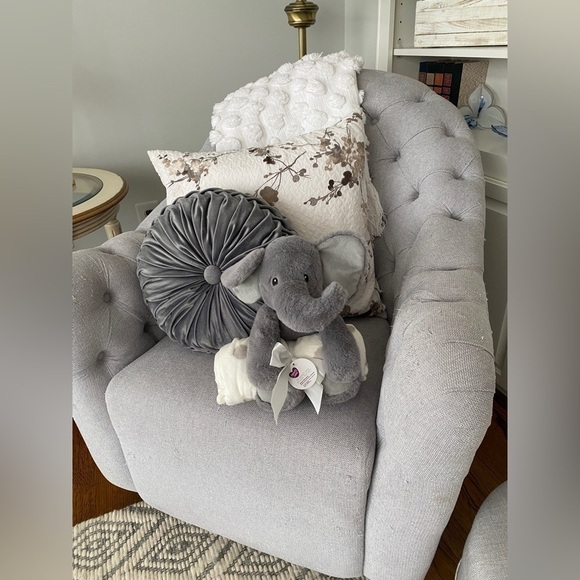 Parent's Choice Baby & Toddler White & Gray Dot Blanket & Plush Elephant Toy Set - Picture 2 of 14